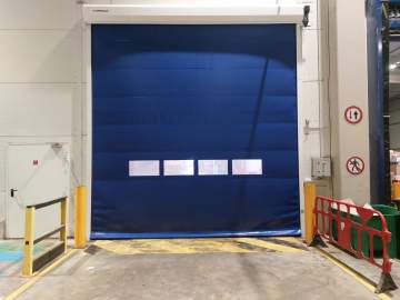 Installation d’une porte souple automatique à Toulouse